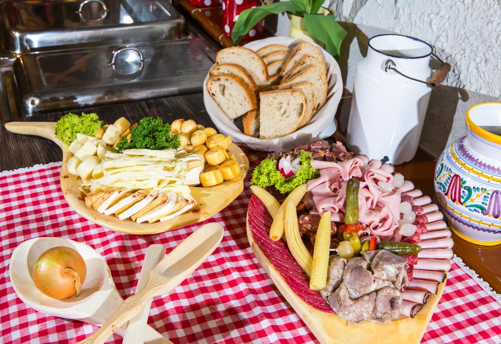 Hotel Strachanovka - Janska Koliba Liptovský Ján Buitenkant foto